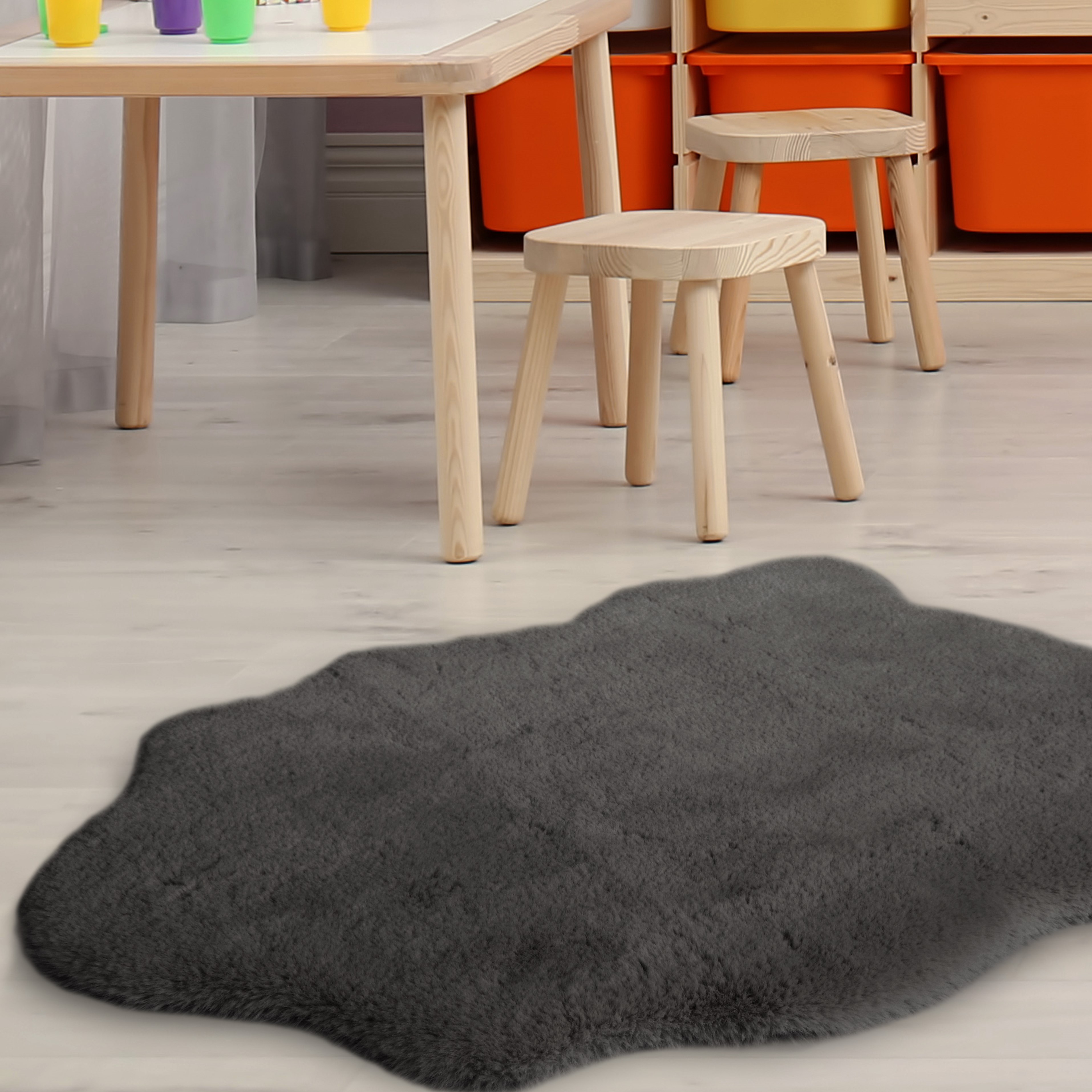 Luxury Faux Fur Plain Modern Shaped Rug 2 In Grey